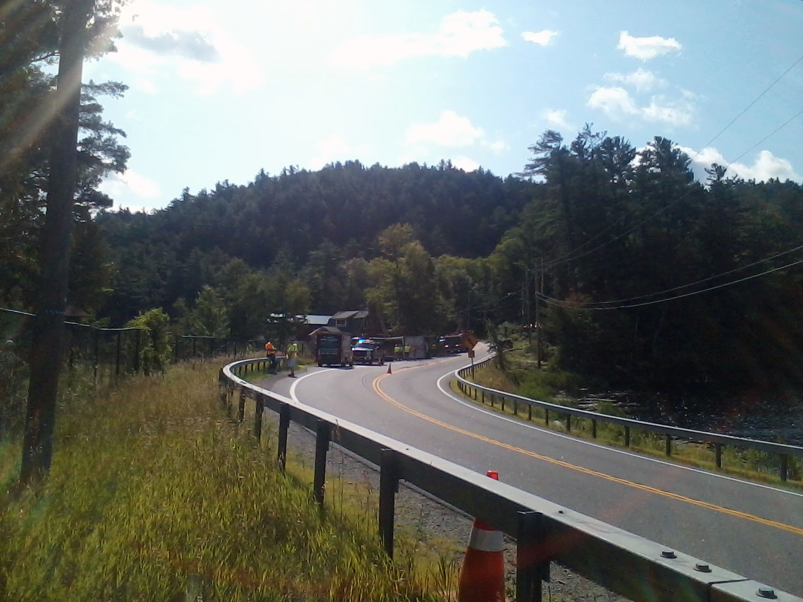 0809190933-00.jpg